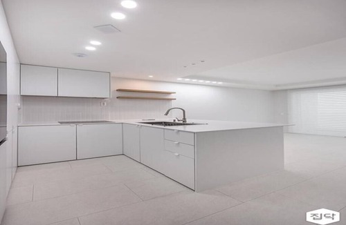 Chilgok Apartment | Cozy 1-bedroom apartment with AC, WiFi in lovely Chilgok-gun
