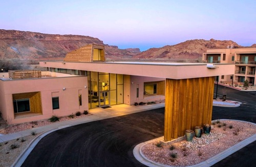 Moab Condo | Cozy 1-bedroom condo with WiFi, fitness room in gorgeous Moab