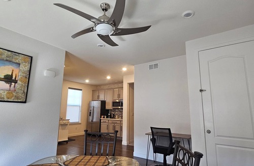 Parker Apartment | Cozy 1-bedroom in quite neighborhood WiFi and AC in enchanting Aurora