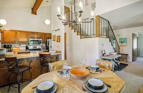 Pagosa Springs Condo | Cozy 3-Bedroom, 3 Bath Condominium Near Pagosa Lakes with Stunning Mountain Views