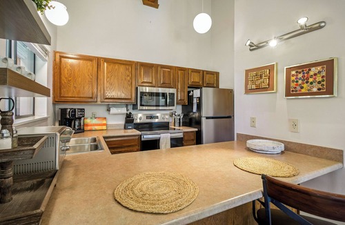 Pagosa Springs Condo | Cozy 3-Bedroom, 3 Bath Condominium Near Pagosa Lakes with Stunning Mountain Views