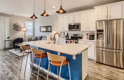 Frederick House | Cozy 3 Bedroom Home with Dedicated Workspace