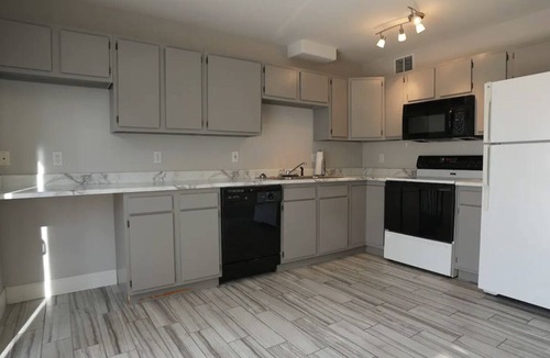 Pueblo West Condo | Cozy 3 Bedroom Private Pueblo West Duplex Close To Lake