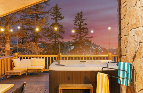 Florissant Cabin | Cozy 4-bedroom Cabin with Views, Hot Tub, Game Room, EV Charger, & Pet Friendly!
