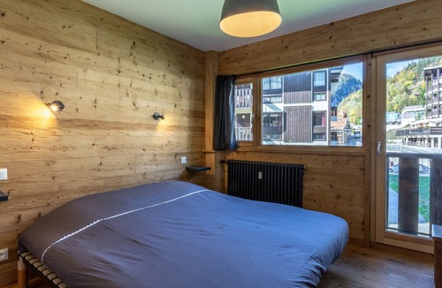 La Clusaz Apartment | Cozy apartment in La Clusaz, pets allowed, close to shops