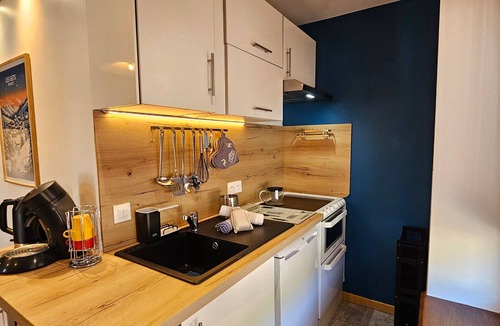 Les Gets Apartment | Cozy apartment in the heart of the village - 2 guests