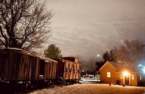 Louisville House | Cozy, Charming, Historic Stay at The Railyard Louisville - Walk to Downtown!