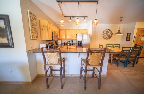 Mountain House Condo | Cozy Condo, Balcony w/Scenic Views & Bike Path