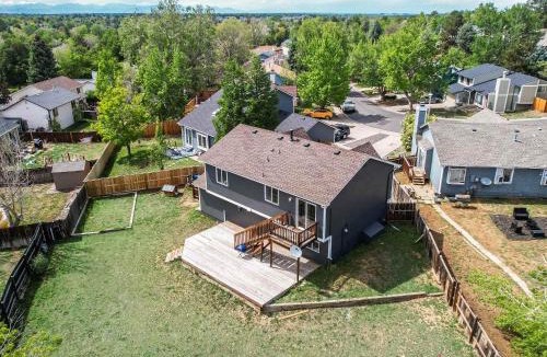 Aurora House | Cozy Family Home with Large Yard near Quincy reservoir