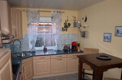 Burg auf Fehmarn Condo | Cozy holiday apartment with a south-facing terrace and 2 separate bedrooms.
