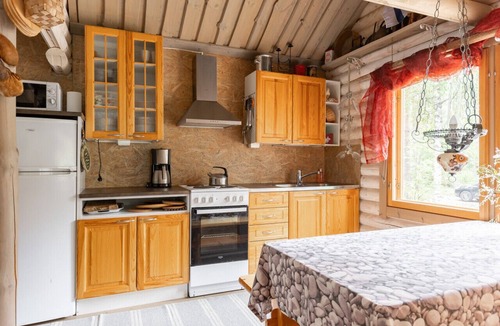 Uurainen Cabin | Cozy log cabin - Traditional Finnish sauna & hot tub