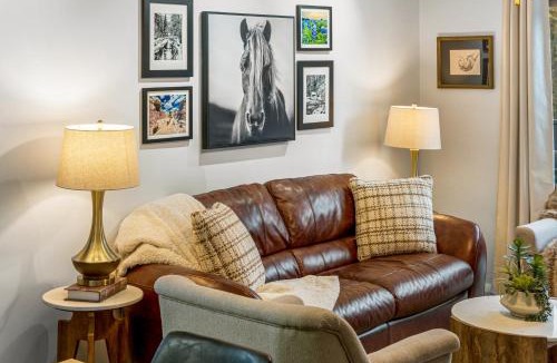 Bailey House | Cozy Riverfront Cabin with Fireplace & Deck