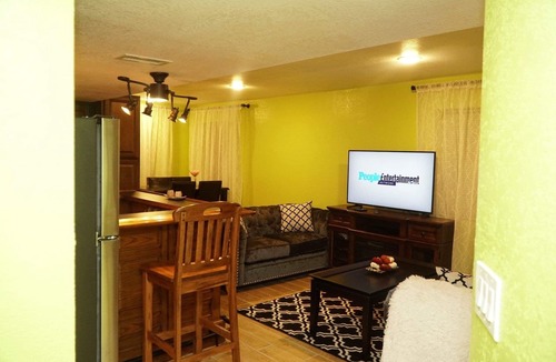Gateway House | Cozy Walkout Basement Near Denver International Airport Bis.#2022-BFN-0022402