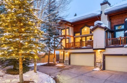 Steamboat Springs House | Cross Timbers Chalet - Free Shuttle - Summer AC