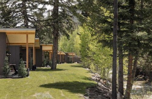 Grant House | Cutthroat Trout Cabin Near Trails Hike and Bike