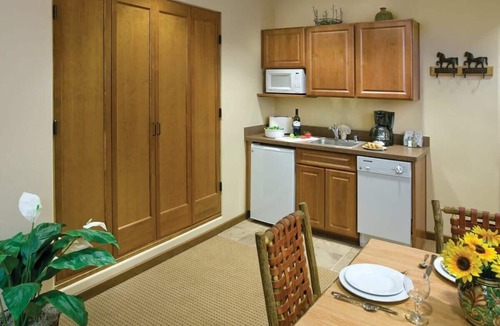 Taos Condo | CW Taos Resort | Studio Balcony Suite