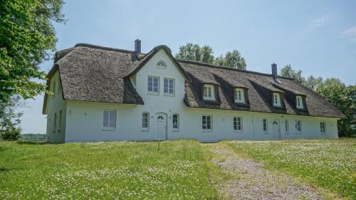 Toenning House | Dünenwarft West