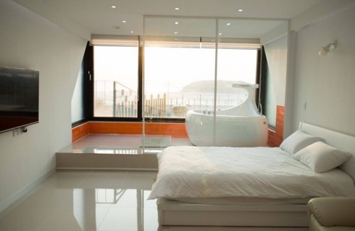 Suwon House | Daebudo Daldal Pension
