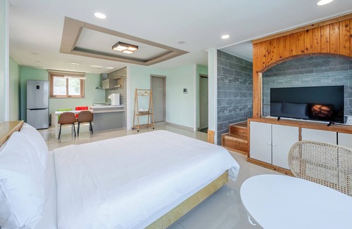 Suwon House | Daebudo Dunia Spa Pension