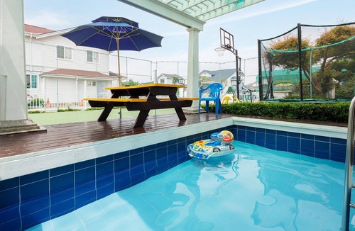 Ansan House | Daebudo Fullhouse Pension