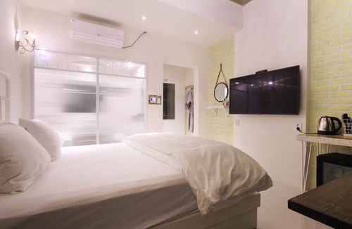 Bokhyeon-dong Hotel | Daegu Italian Summer