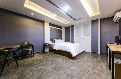 Daedeok-gu Hotel | Daejeon Jungri Castle