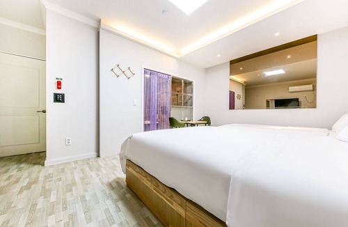 Jung-gu Hotel | Daejeon Munchang Greece