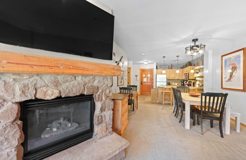 River Run Apartment | Dakota Lodge #8477 by Summit County Mountain Retreats