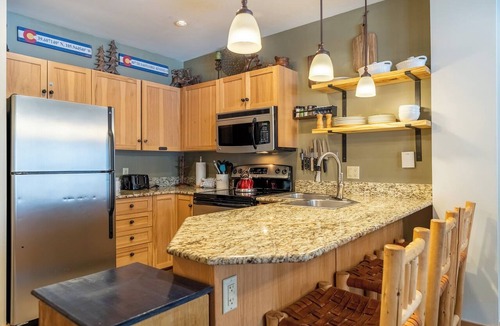 River Run Apartment | Dakota Lodge #8477 by Summit County Mountain Retreats