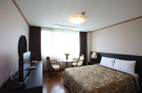Danyang Hotel | Danyang Tourist Hotel Edelweiss