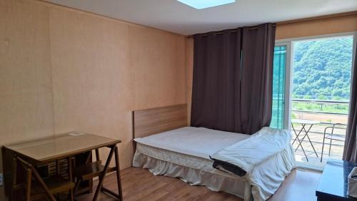Hwacheon House | darae pension