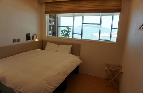 Yeosu Hotel | DARAKHYU Yeosu Capsule Hotel by WALKERHILL