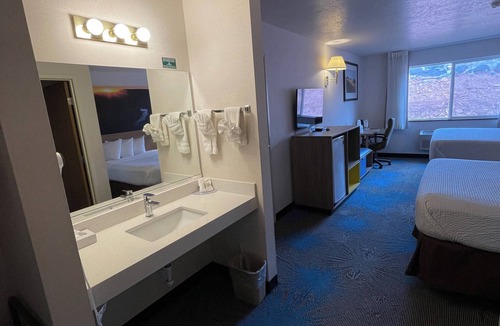 Torrey Hotel | Days Inn by Wyndham Torrey Capital Reef