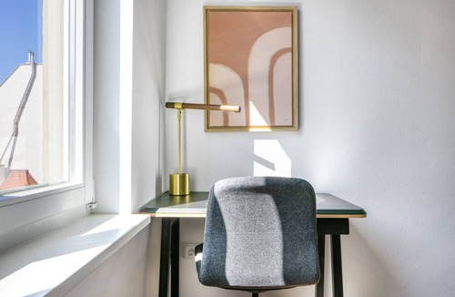 Mariahilf Apartment | Deluxe Mariahilf 1BR w/Storage, walk to U4 and bars, by Blueground