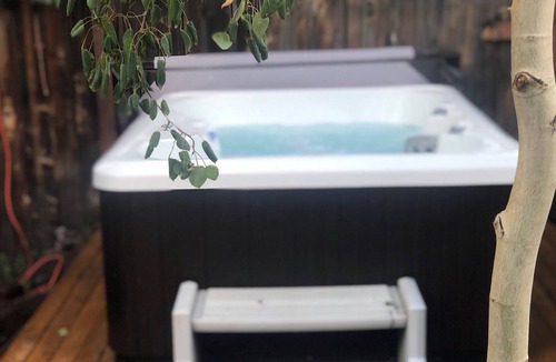 Silverton Villa | Deluxe Villa- 7 Rooms 8 Baths-Hot Tubs, Fire Pit, Yard,Grill