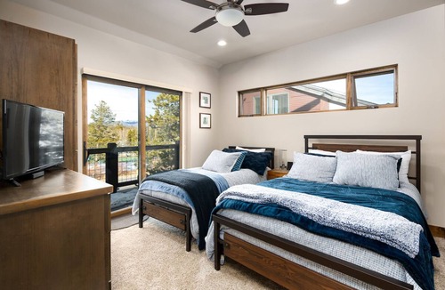 Frisco House | Deming Crossing Duplex: Downtown Frisco Chic