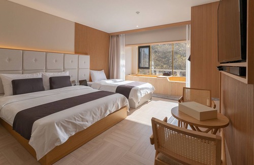 Sagi Hotel | Den Basta Forest Hotel