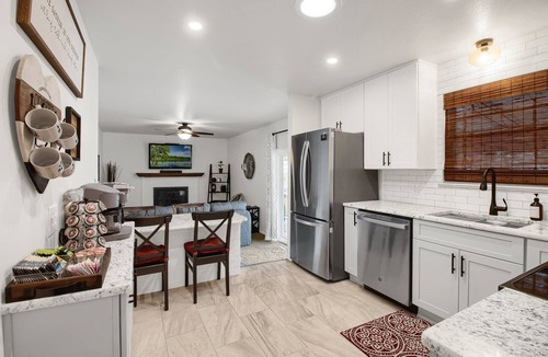 Belmar Park House | Denver Haven|Yard Games|Close to City and Mountains|