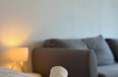 Furstenried-West Apartment | Design & comfort for 2-4 guests