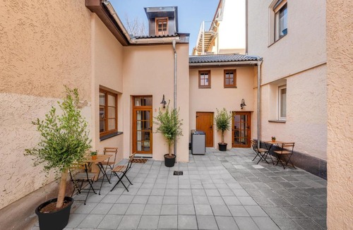 Mitte Apartment | Design Wohnung auf 2 Ebenen - Nähe Messe