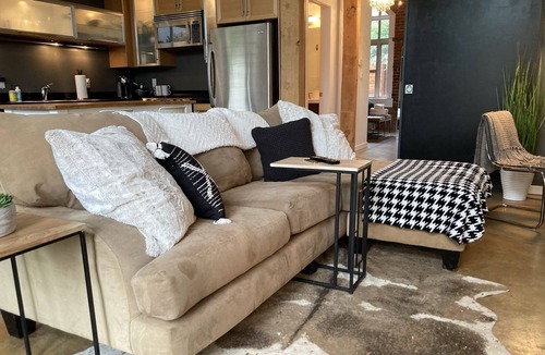 Sloan Lake House | Designer 1st floor loft style condo - great location