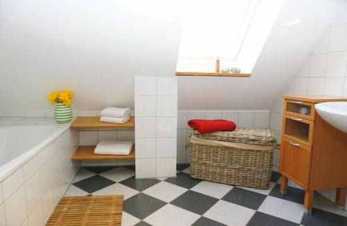Kopperby House | Det gule Hus