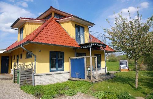 Kopperby House | Det gule Hus