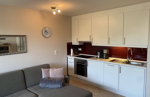 Wyk auf Foehr Apartment | directly on the beach, balcony overlooking the sea, beach chair, close to the golf course