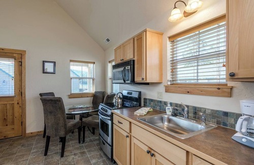 Dover Bay House | Discover your "Utopia" in this serene and charming bungalow by Lake Pend Oreille!