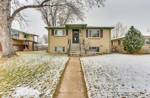 Rosedale Apartment | Dog-Friendly Denver Apartment w/Shared Yard!