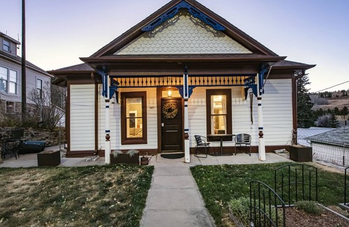 Central City House | Dog-Friendly Mountain Home 35 Minutes From Denver!