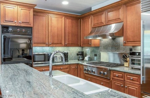 Beaver Creek Condo | DON'T MISS THIS TRUE SKI IN/SKI OUT VILLAGE GEM, PRIME LOCATION, SLEEPS 5