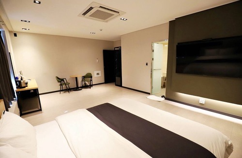 Dongducheon Hotel | Dongducheon Hotel The Gray