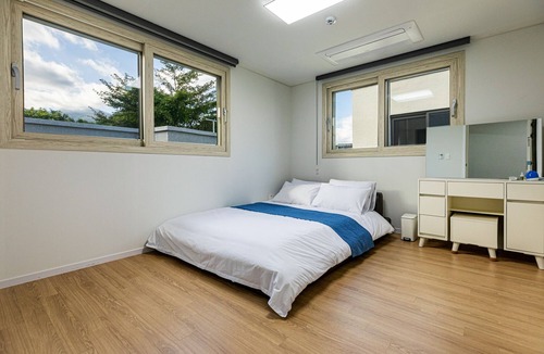 Seogwipo City House | Donnaeko Private Pool Villa